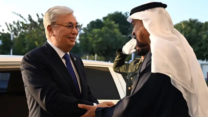 Касым-Жомарт Токаев встретился с Президентом ОАЭ шейхом Мухаммедом бен Заидом Аль Нахайяном.