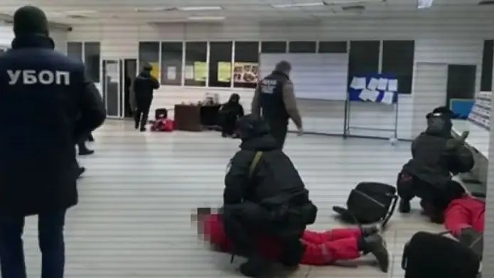 В Актобе задержана преступная группа, незаконно торговавшая социальным газом