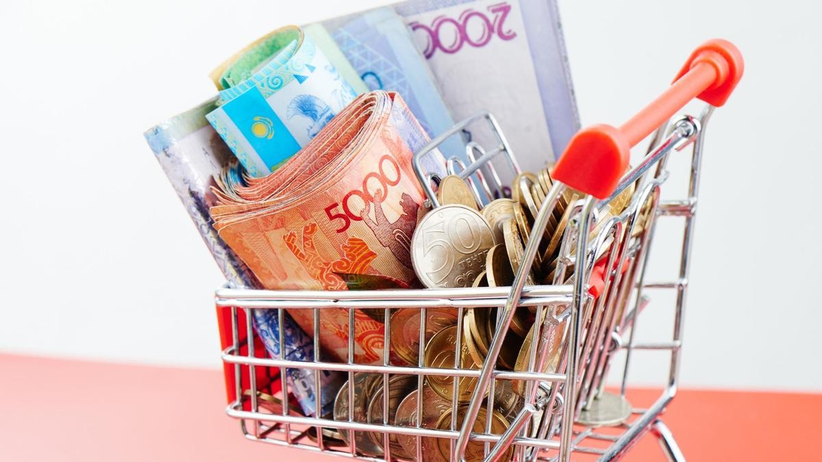 Картофель подорожал на 59,3%: в Казахстане выяснили объем инфляции за год