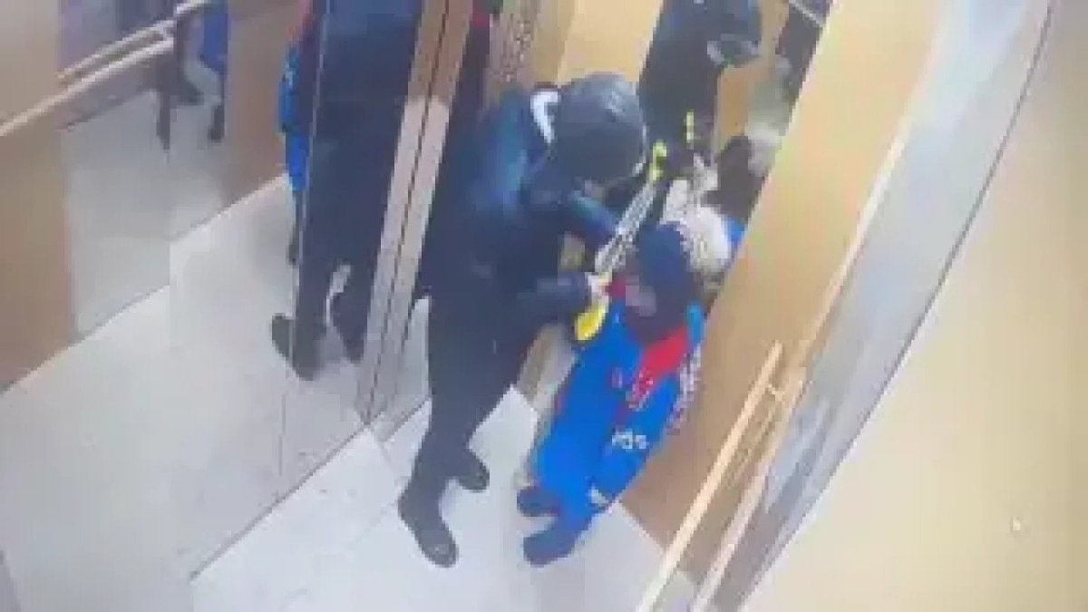 Нападение в лифте: новые данные по делу и мнение уполномоченного