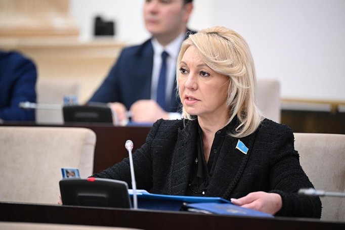 В системе повышения квалификации педагогов нет контроля — Нурия Ниязова