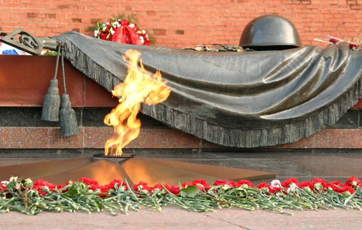 В Казахстане в честь Дня Победы проходит республиканская акция «Поклонимся подвигу».