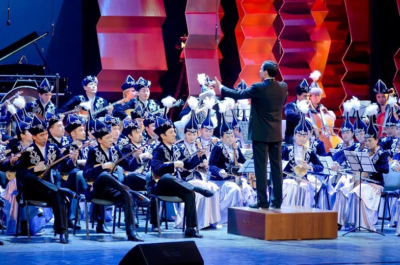 В Астане состоялся юбилейный концерт оркестра имени Курмангазы