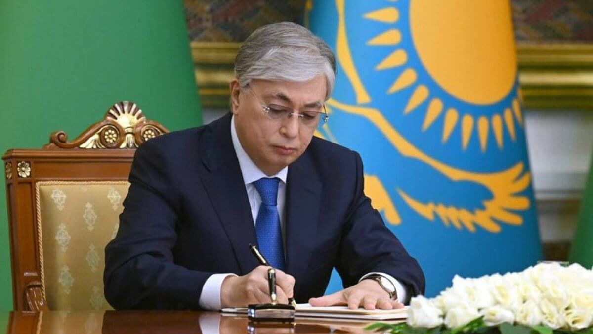 Глава государства подписал ряд законов