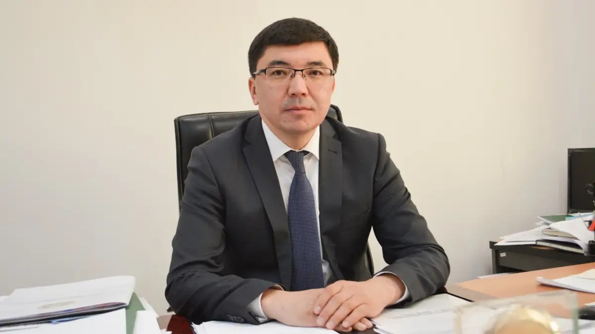 Бывший вице-министр труда Акмади Сарбасов задержан – министерство