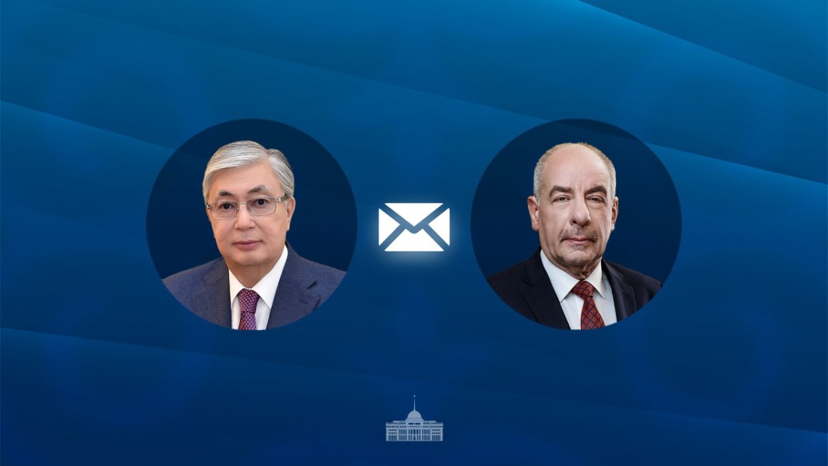 Глава государства направил поздравительную телеграмму Президенту Венгрии