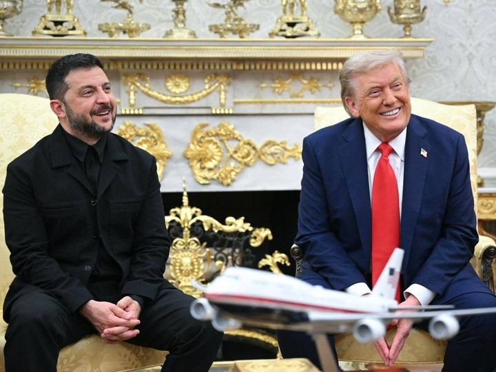 Трамп позвонил Путину во время переговоров с Зеленским в Белом доме