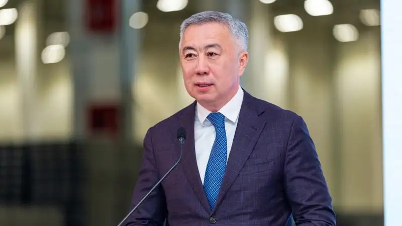 Жұманғарин рассказал об упрощенном налоговом режиме для транспортных, складских и почтовых услуг.