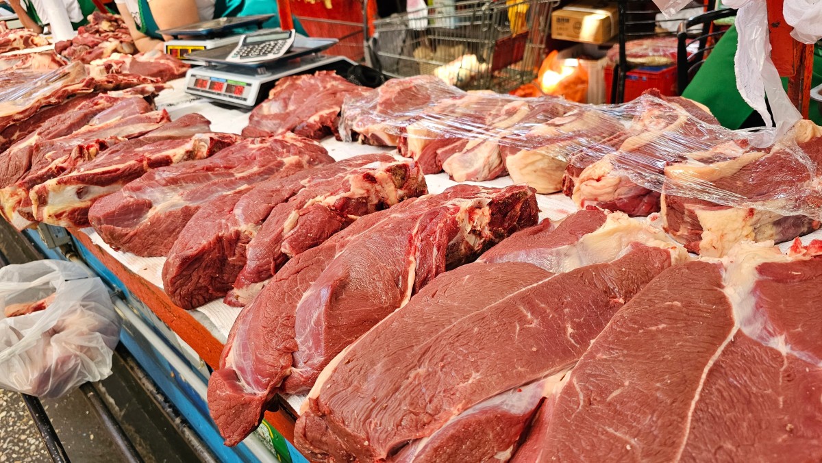 Темпы роста цен на продукты питания в Казахстане замедлились, основным фактором является говядина