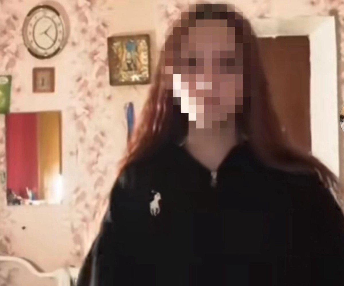 В TikTok молодая девушка оскорбительно высказалась на казахском языке.