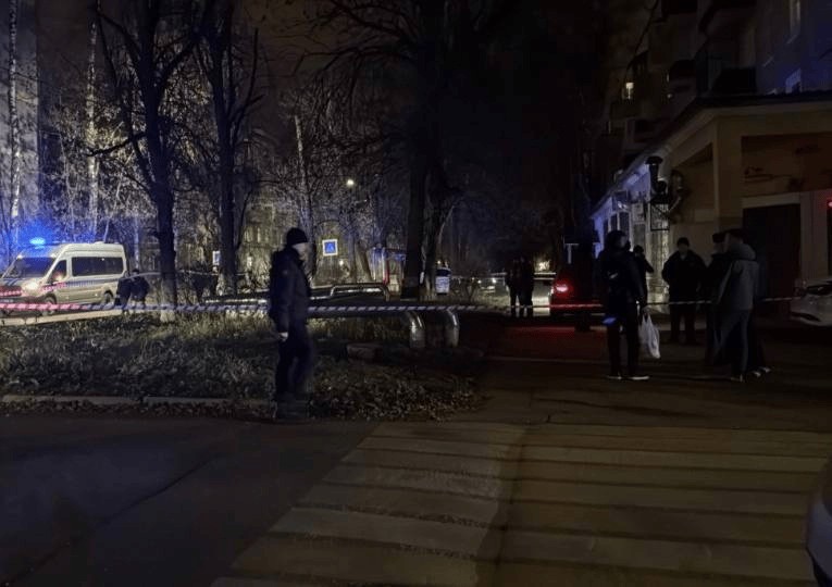 9-летний мальчик лишился пальцев, пытаясь поднять деньги с земли