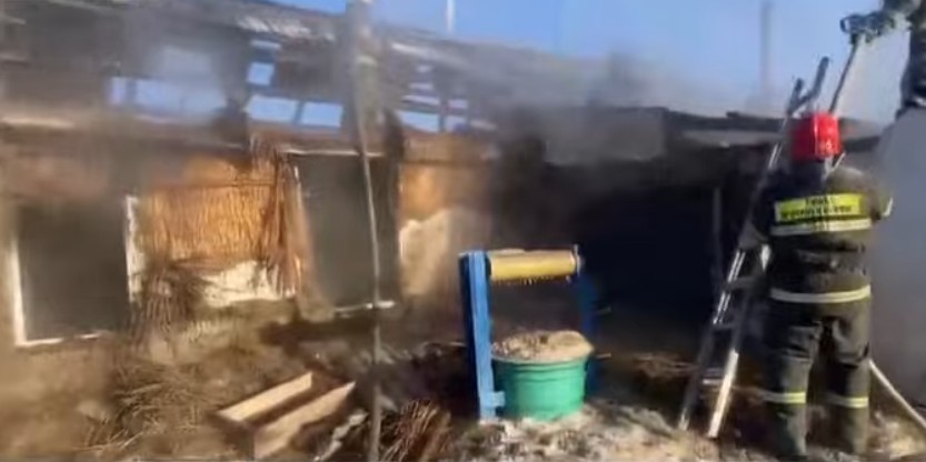 В Павлодарской области сгорел частный дом, погибли два ребенка