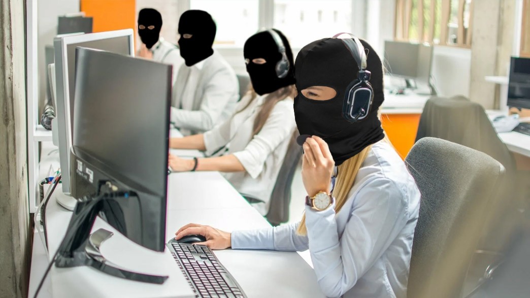 В Алматы прекратил работу иностранный мошеннический call-центр