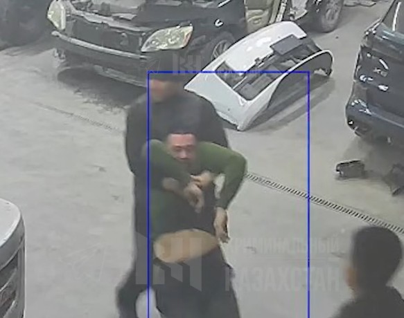 «Позвали поговорить и избили»: в Алматы мужчина находится в тяжелом состоянии