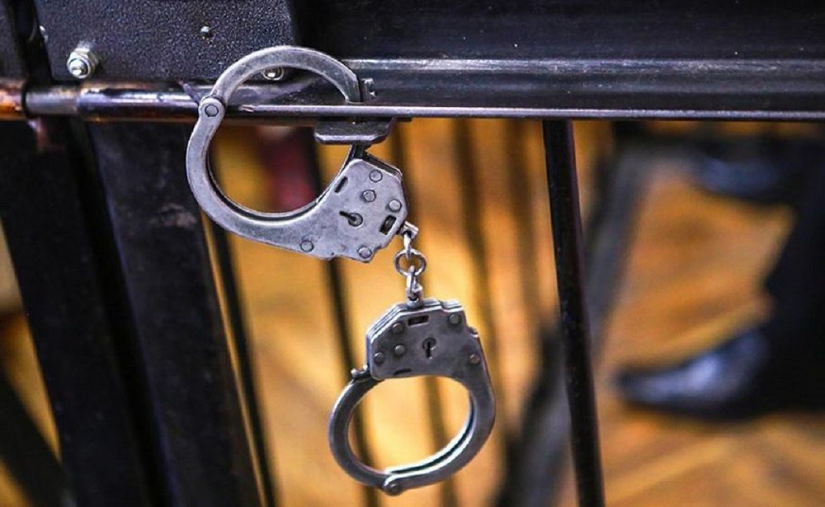 Посетившему клуб мужчине, что отбывал срок, удвоили срок наказания