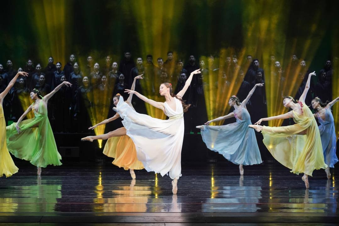В театре «Астана Балет» представили балет-кантату «Carmina Burana»
