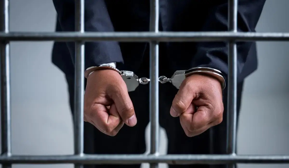В Алматы владельца бара приговорили к 5 годам за изнасилование сотрудницы