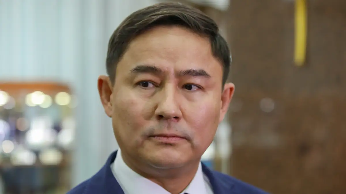 Азамат Ескараев освобожден от должности Министра юстиции