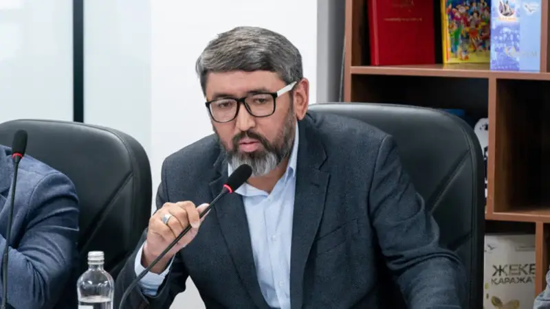 «Ситуация в регионах, геополитика, вопрос инфраструктуры»: На чем сосредоточится Токаев на расширенном заседании правительства?