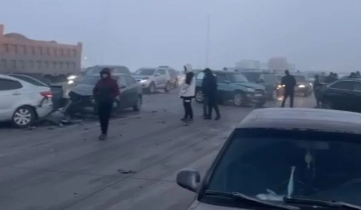 На трассе «Алматы-Усть-Каменогорск» столкнулись 18 автомобилей