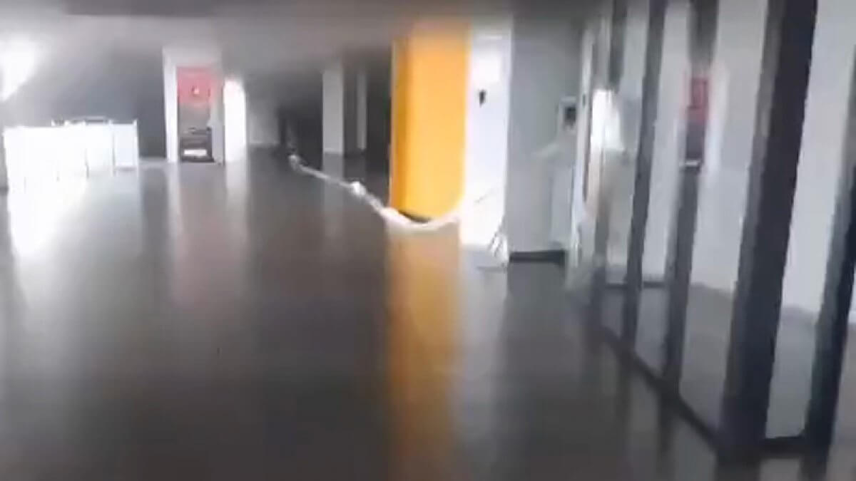 В многофункциональном комплексе «Halyk Arena» в Алматы произошел пожар.