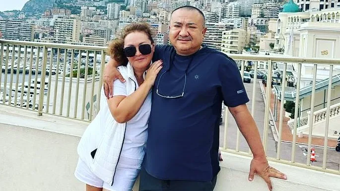 Супруг известного продюсера Багым Максатовны скончался.