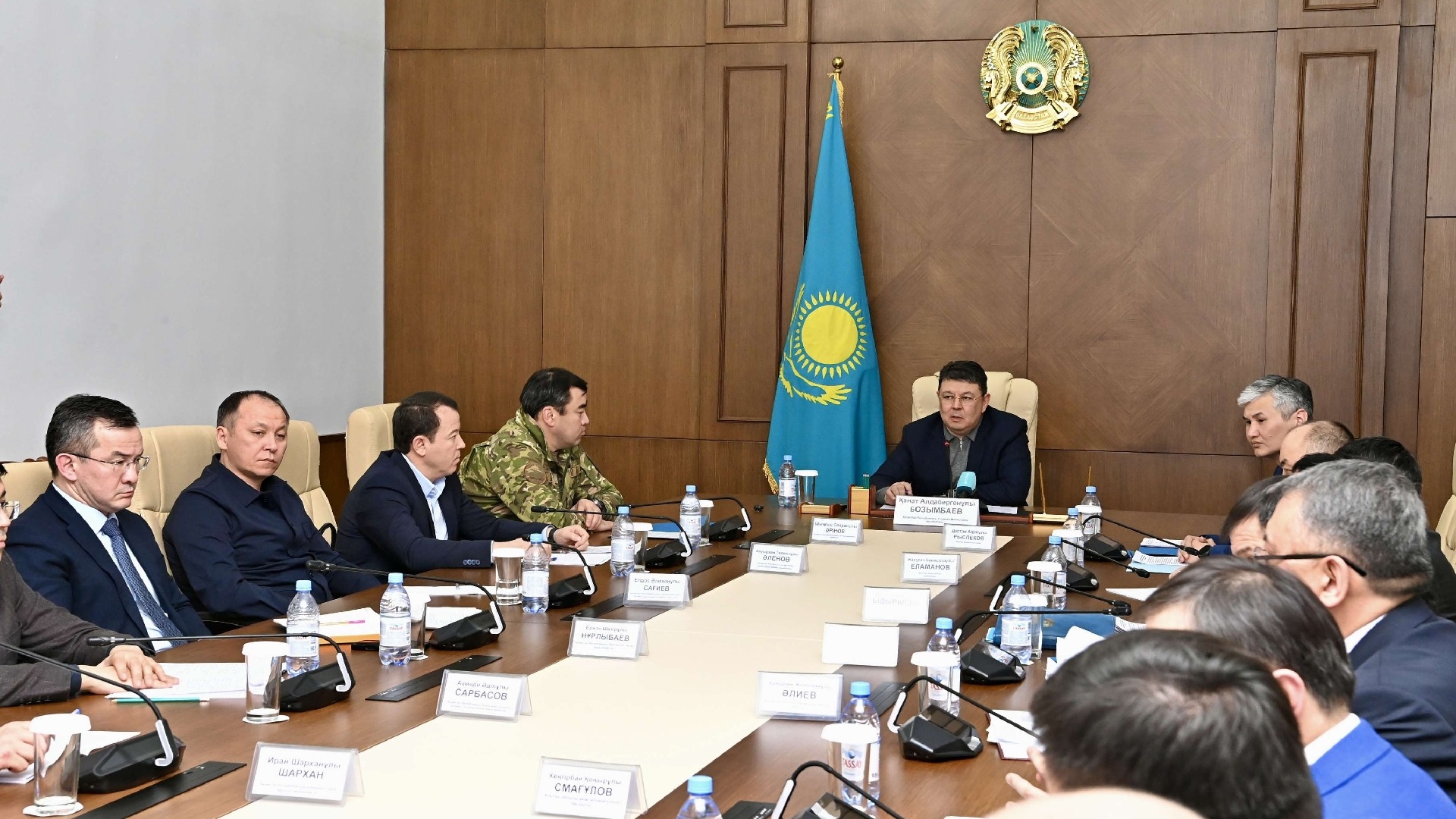 Канат Бозумбаев поручил не возобновлять работы на шахте до завершения расследования.