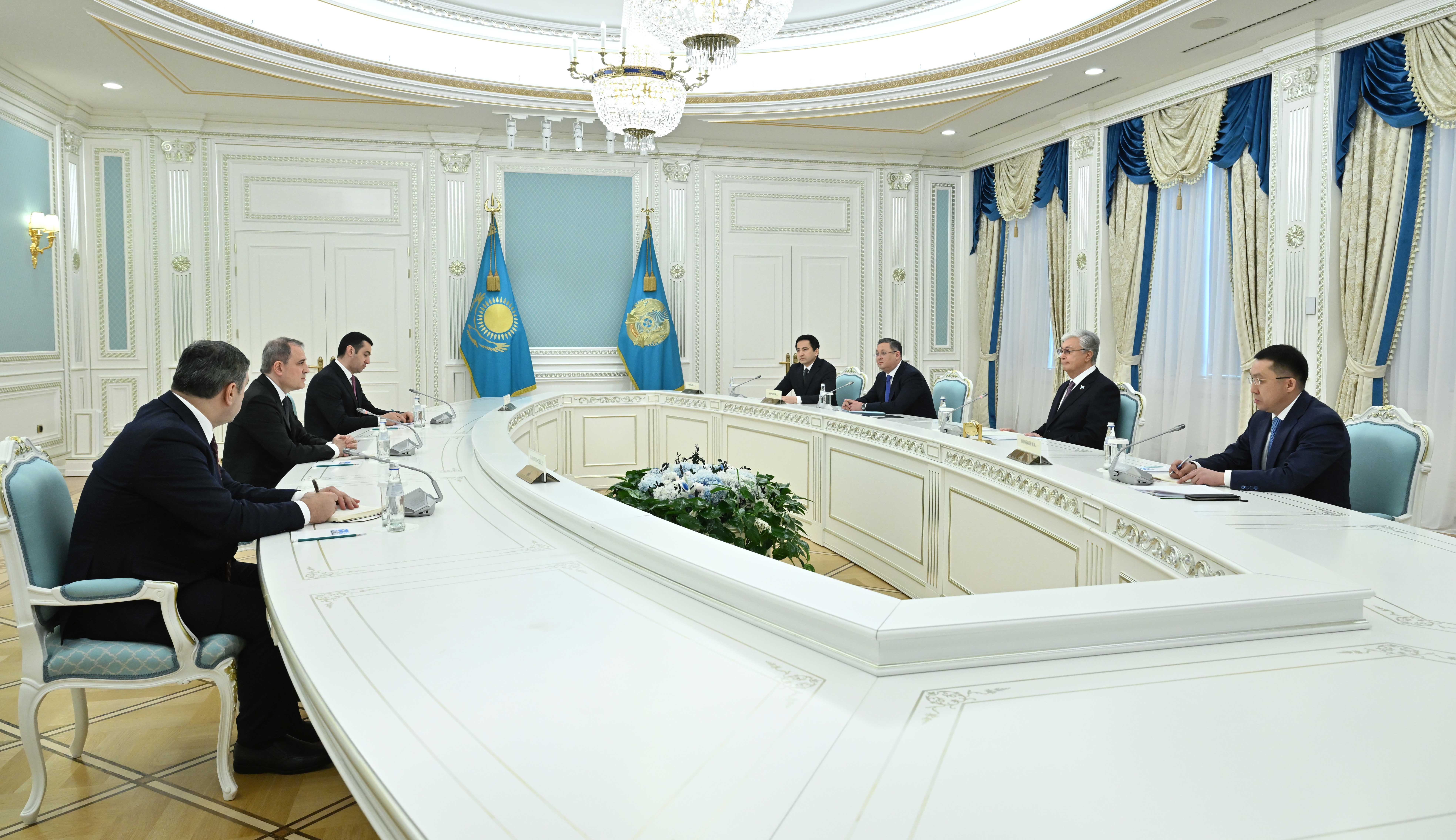 Глава государства принял министра иностранных дел Азербайджана