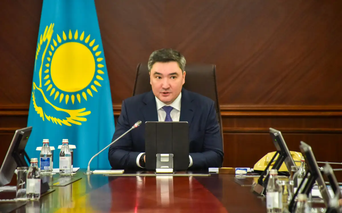 Премьер-министр РК поздравил женщин Казахстана с праздником 8 Марта