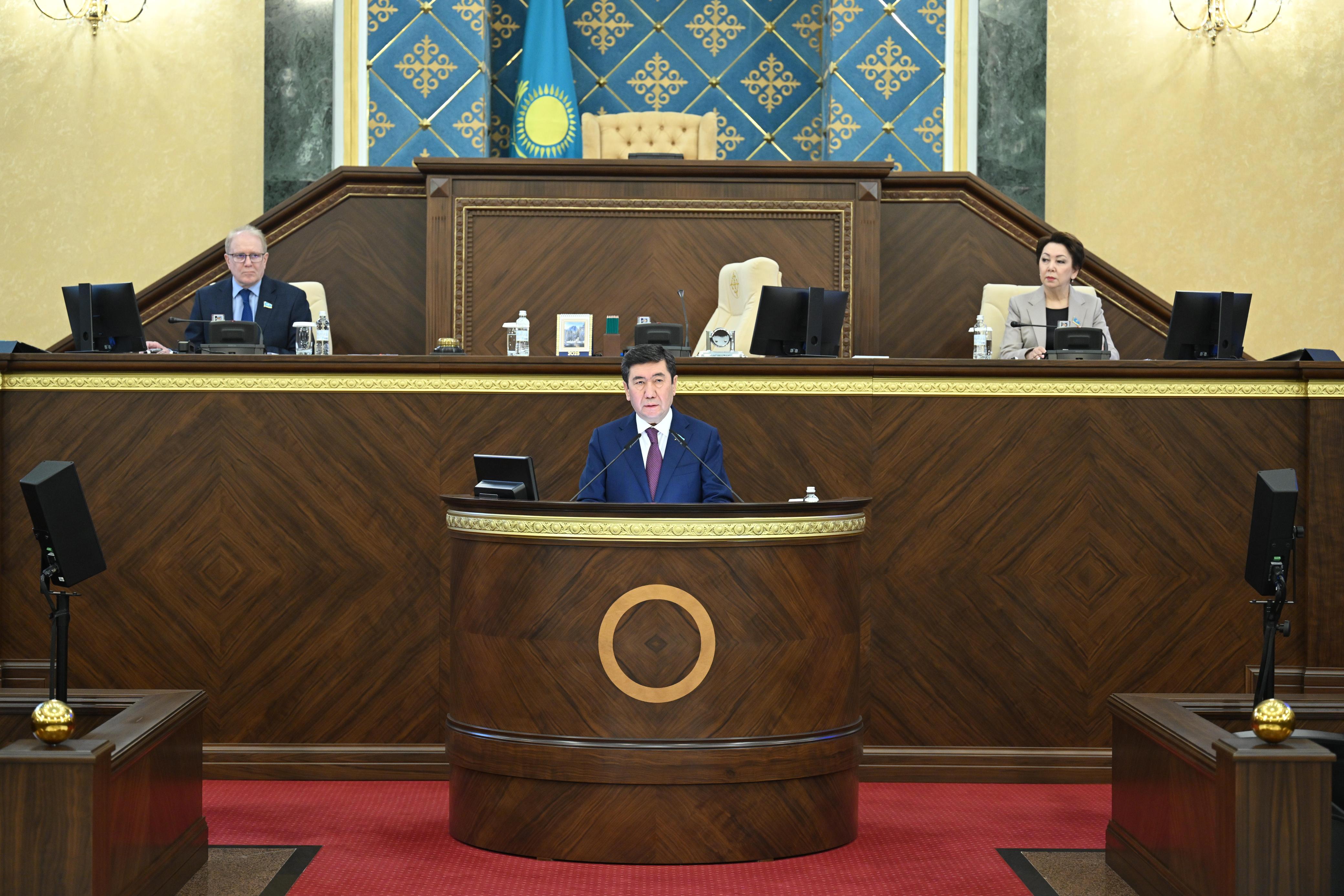 Ерлан Кошанов: Принцип «Вместе с народом» стал основным стержнем политики Президента