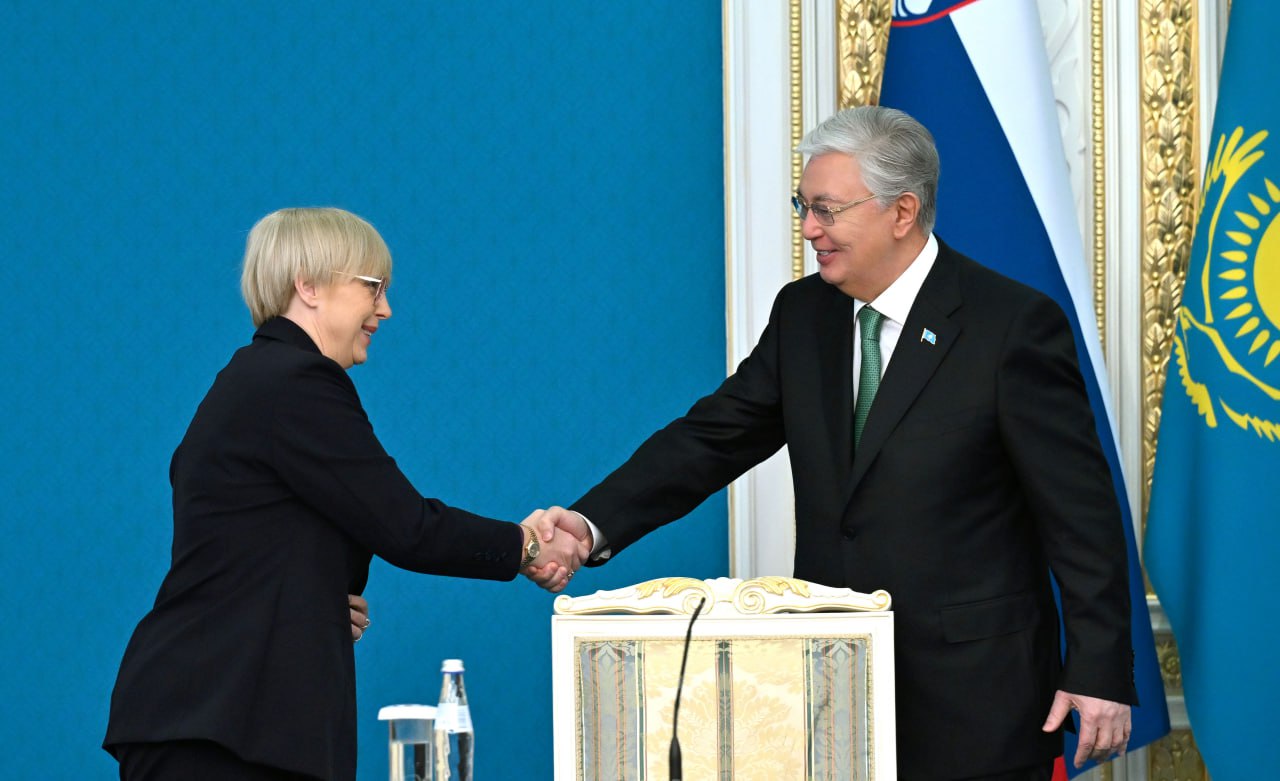 Казахстан и Словения намерены расширить сферу сотрудничества в сфере транспорта и логистики