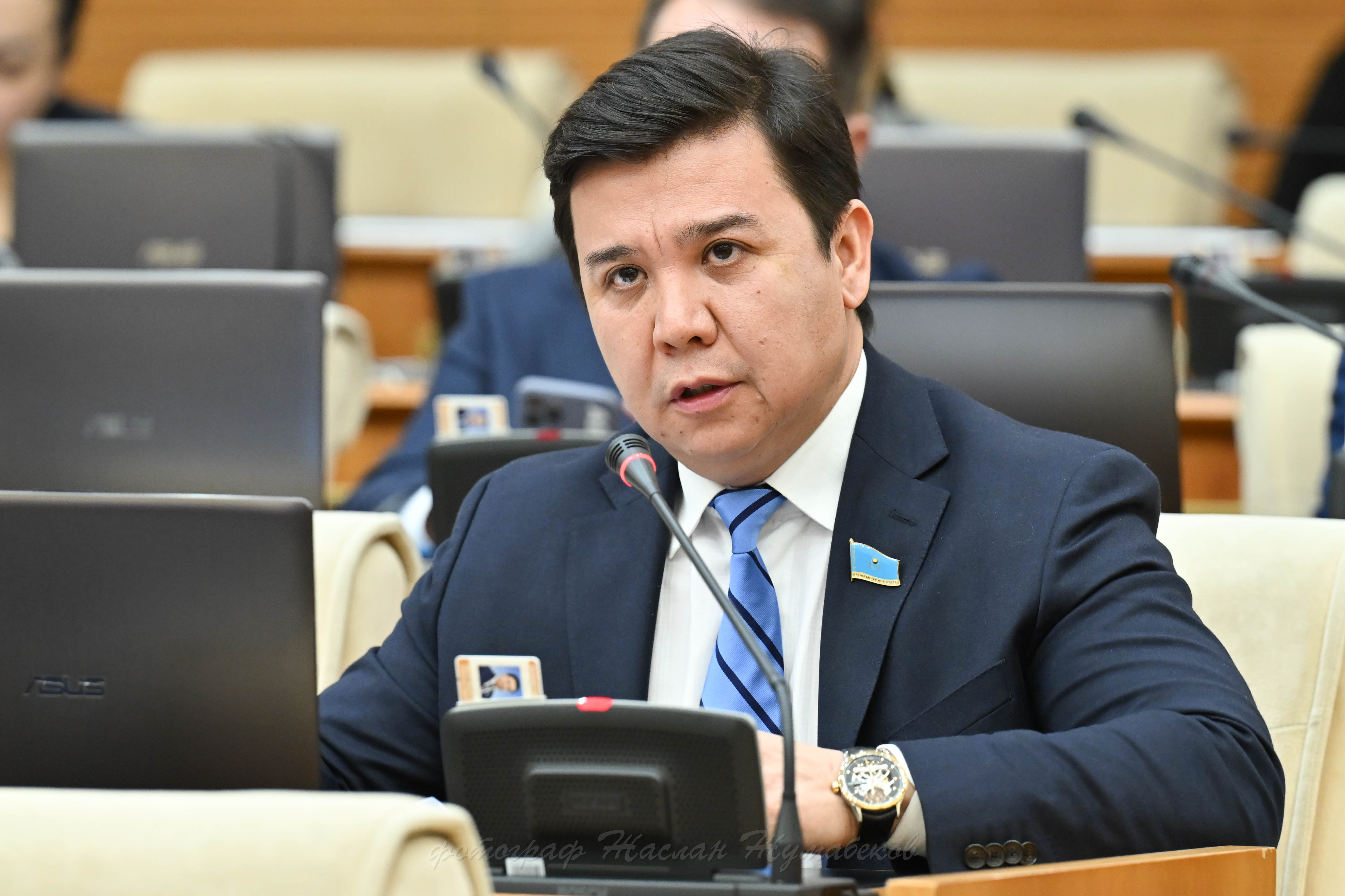 Реализация реформы зависит и от народа – депутат Темир Куркбаев