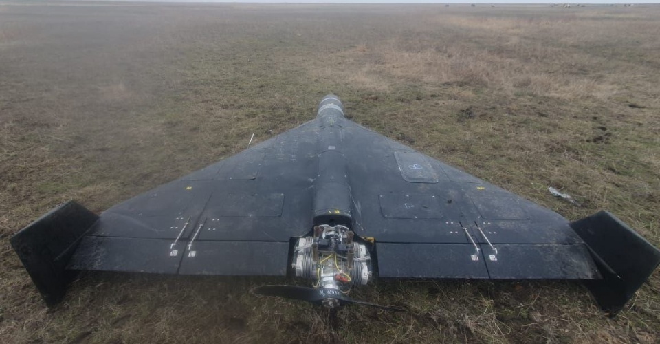 В Таскалинском районе Западно-Казахстанской области обнаружен неопознанный летательный аппарат.