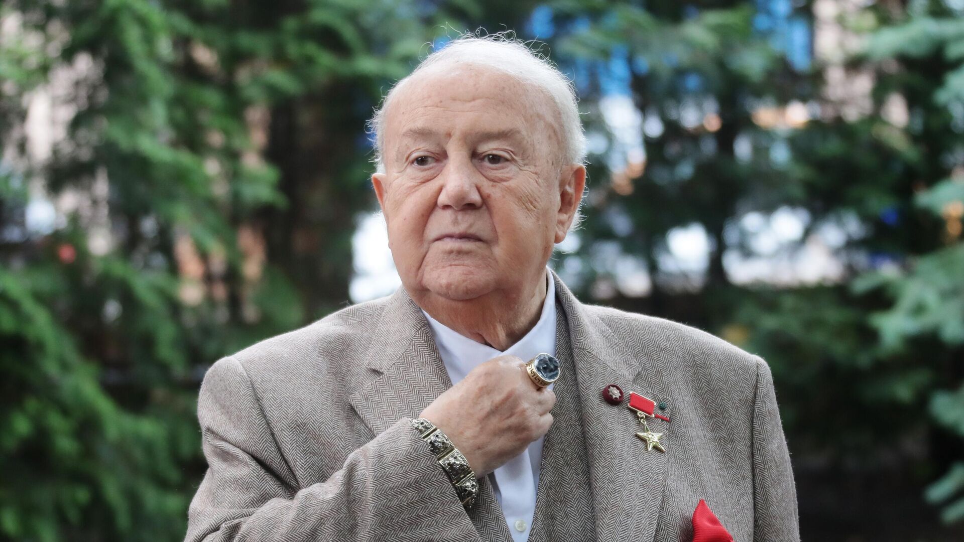 Скульптор Зураб Церетели скончался в возрасте 92 лет.