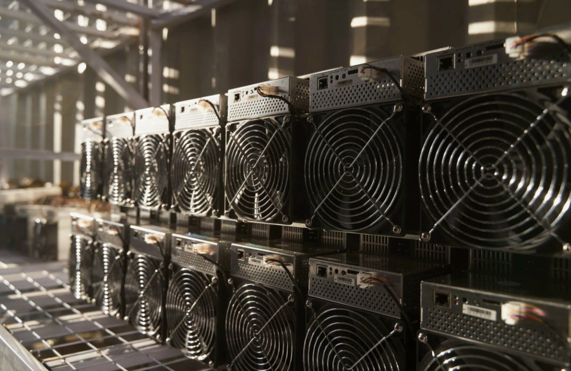 В Астане незаконный майнинг: изъято имущество на сумму более 900 млн тенге