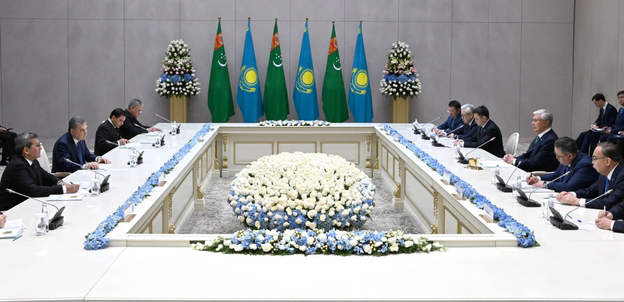 Казахстан и Туркменистан: партнерство в сфере транспорта, газа и цифровизации на новом уровне