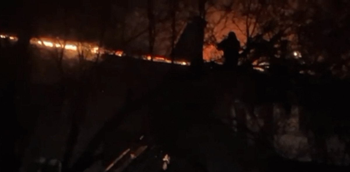 180 человек эвакуированы: в городе Шу загорелся многоэтажный дом