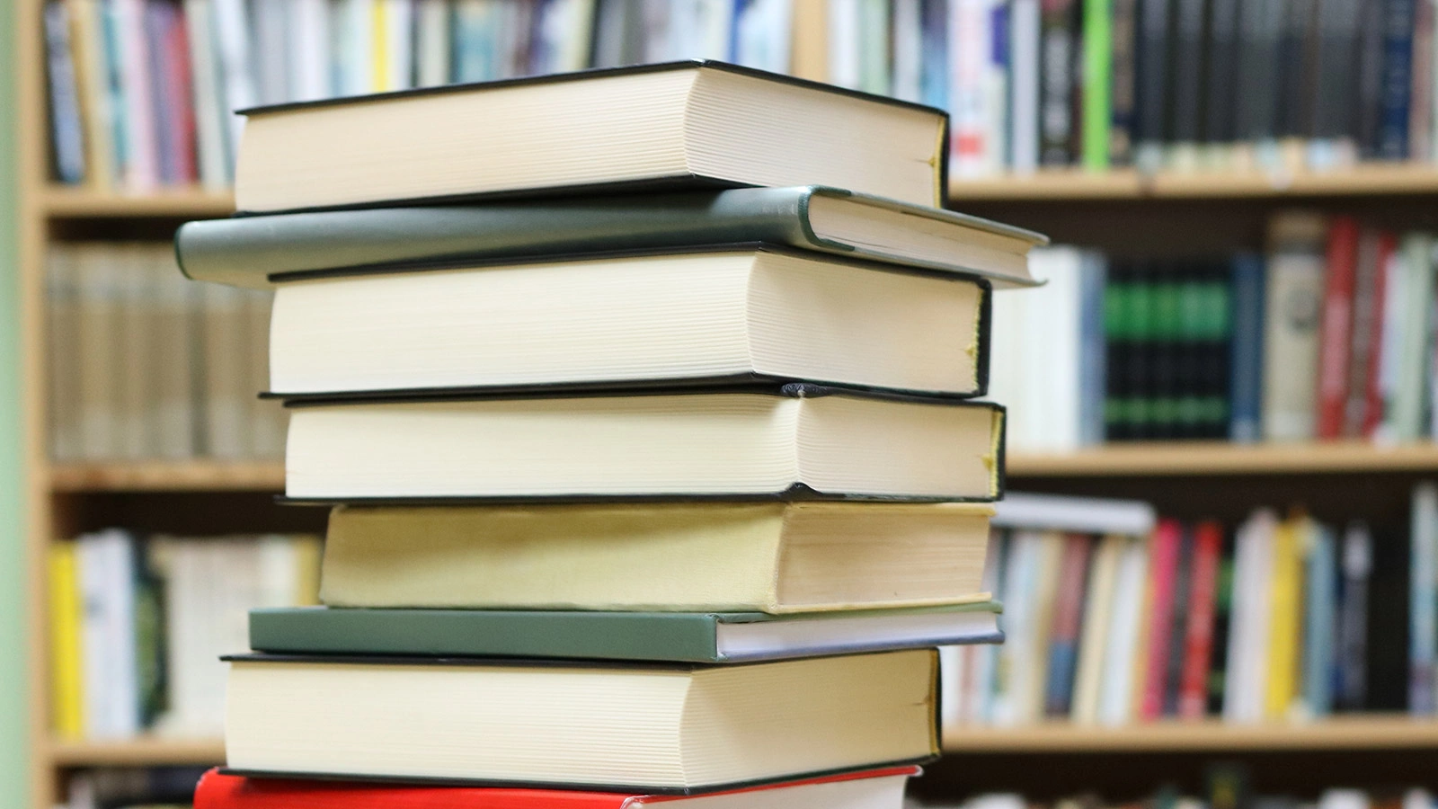 В Союзе писателей Казахстана подвели литературные итоги года.