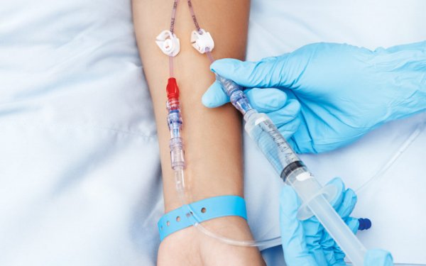 В Мангистауской области 11 школьников были госпитализированы с признаками пищевого отравления.