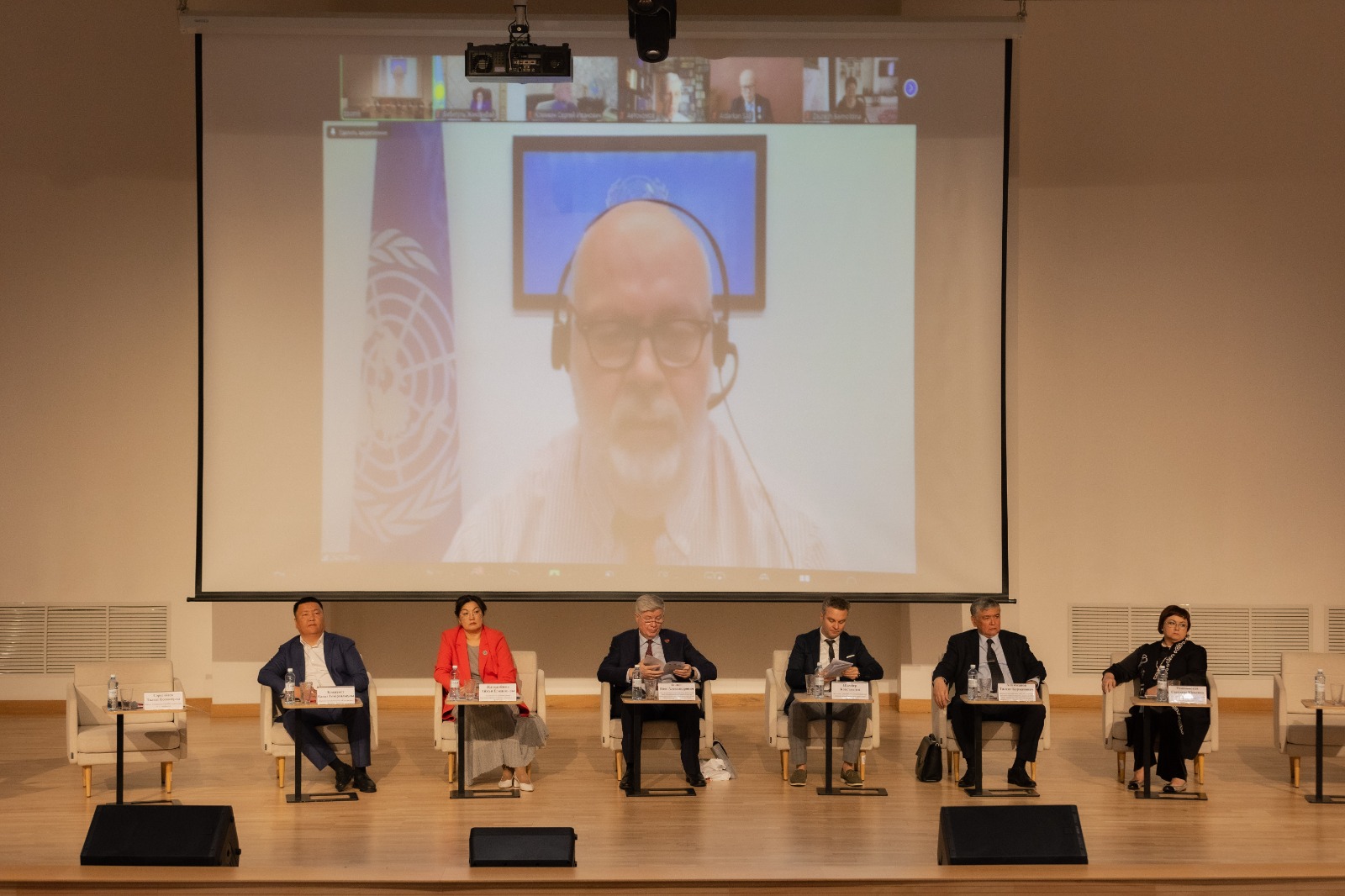 Обсуждалось взаимодействие государственных органов и институтов гражданского общества