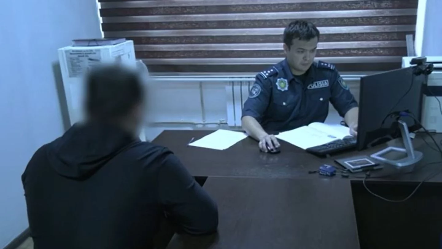 В Алматы задержан мужчина, ударивший водителя такси.