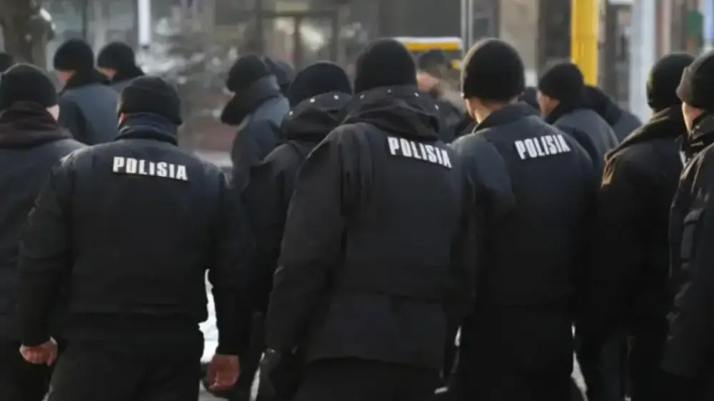 Полиция Алматы перешла на усиленный режим работы