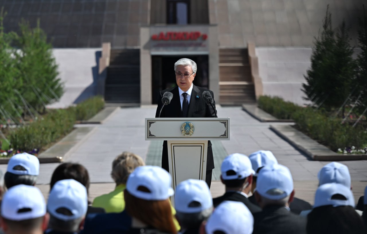 Более 300 тысяч граждан, подвергшихся политическим репрессиям, были реабилитированы