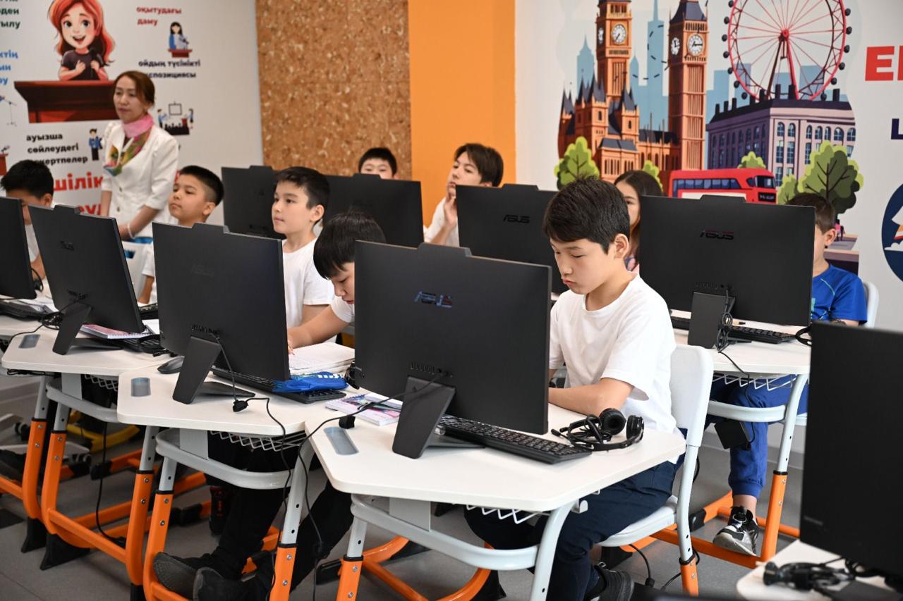 В школах Казахстана внедряется новый цифровой инструмент для профессиональной ориентации учащихся