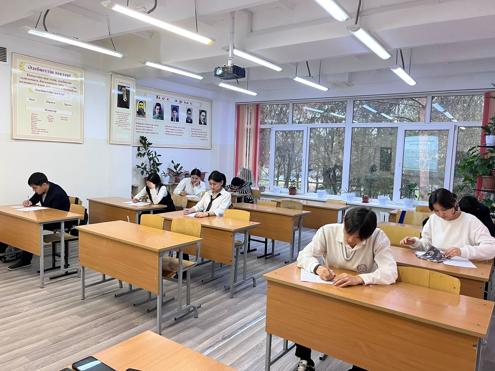 В колледжах Казахстана впервые начата международная сертификация студентов