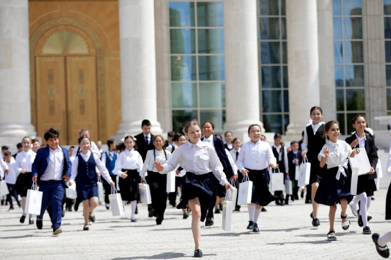 В Казахстане впервые прошел Декадник «Дети Казахстана»