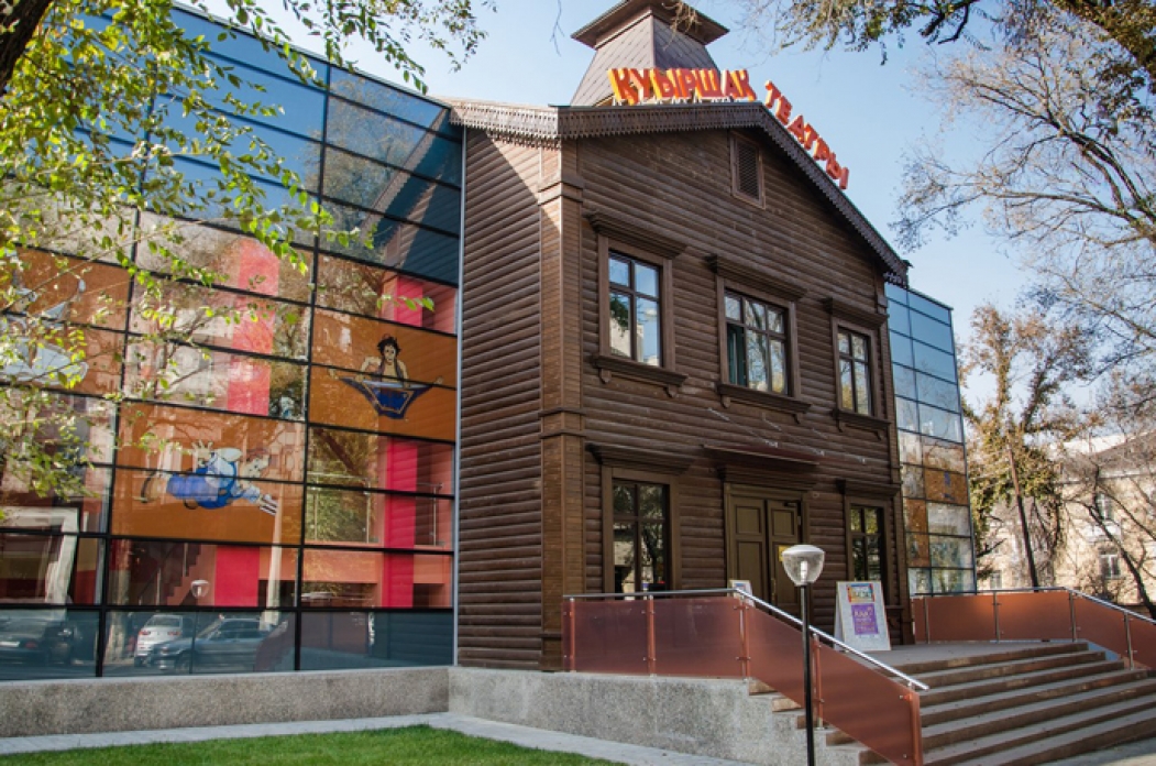 Лето. Как кукольный театр порадует детей?