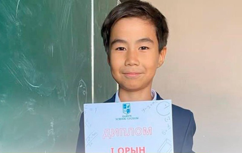 Ученик 6-го класса города Актау Самир Валерий поразил скоростью чтения