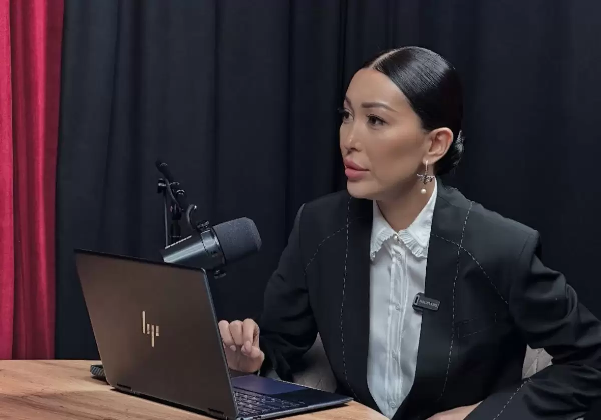 Журналист Самал Ибраева заявила о подвергшейся цифровой атаке и попросила помощи у Токаева.