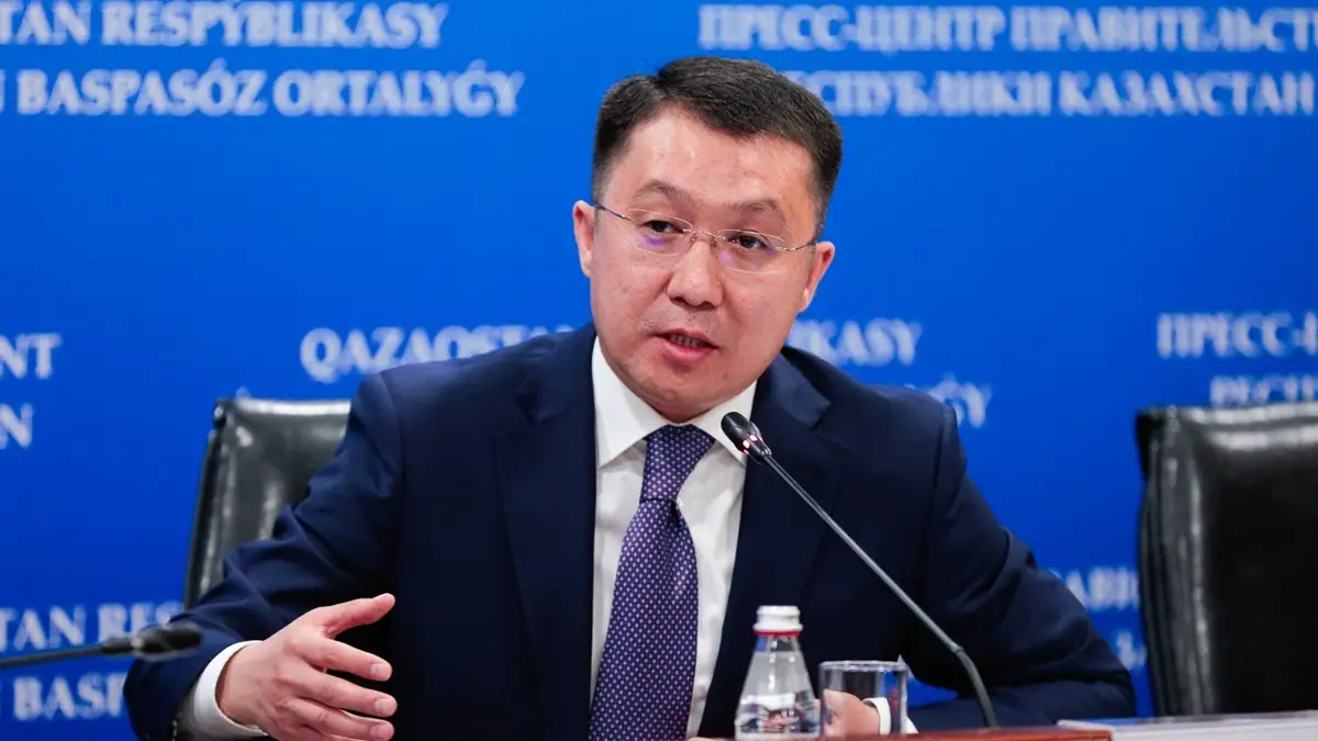 Министр транспорта Марат Карабаев ушел в отставку